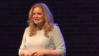 Parenting with Praise to Grow Values and Change Behavior Leslie Blevins TEDxSpokane