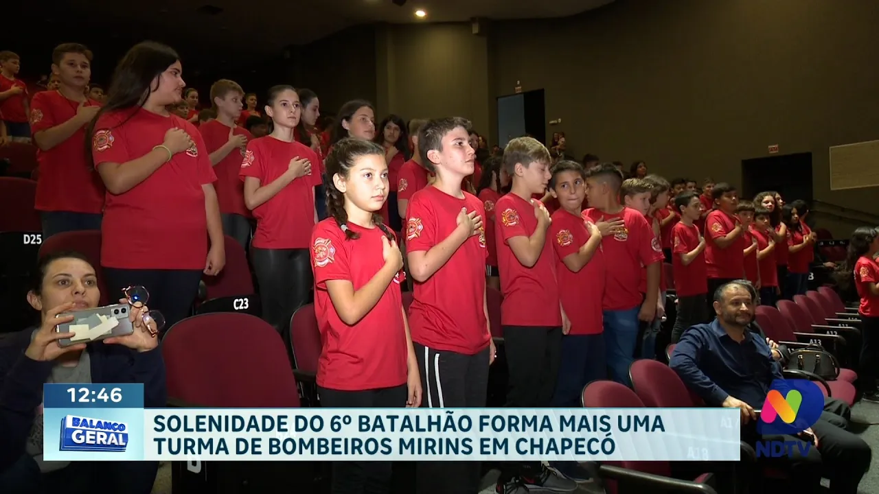 Solenidade do 6º Batalhão forma mais uma turma de bombeiros mirins em Chapecó