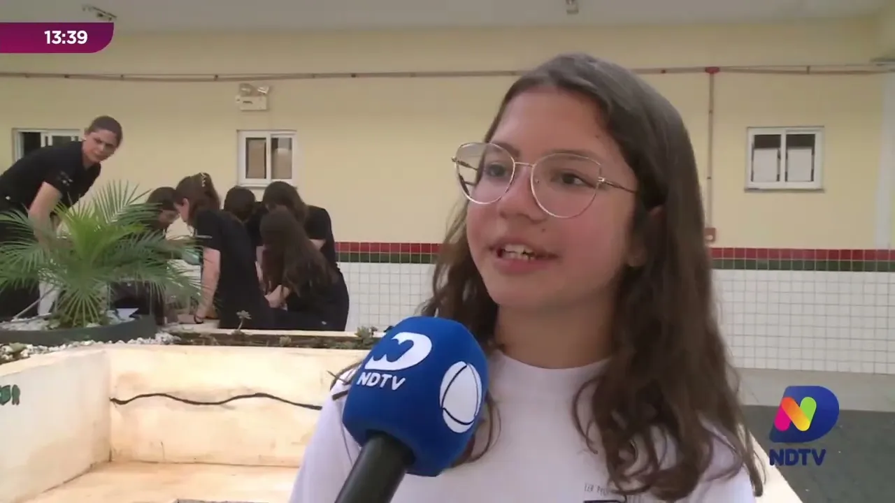 Educação Sustentável: Alunos da Zitta Flach em Chapecó Cultivam Hortas no Contraturno!