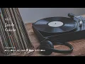 Download Lagu VSLO: Cokelat  – Jauh (Lyrics) | Vinyl Mode