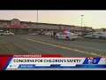 Shooting outside Chuck E Cheese on Indy s far east side leaves 1 dead