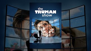 Laura Linney as Hannah Gill/Meryl Berbank smiles at Jim Carrey's Truman Burbank, in the Truman Show game.