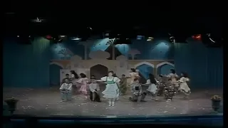 اوبريت نادر جدا   العصفور زقزق على عشي   صفاء ابو السعود دندنها