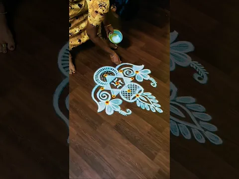 dailykolam #rangoli #muggulu #shortvideo #easyrangoli #easy #trending @Suryadailyrangolidesigns