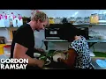 Download Lagu Gordon Ramsay Learns How To Make A Beef Rendang In Malaysia | Gordon's Great Escape MP3