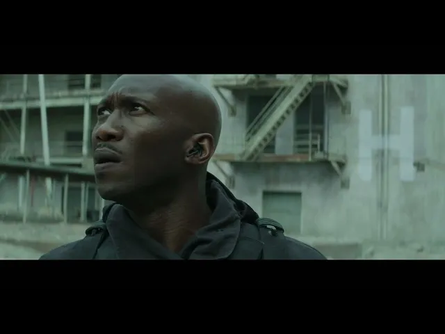 Hunger Games: Il canto della rivolta - Parte 1 | Clip 'Attacco aereo'