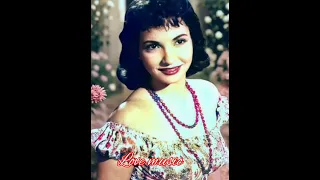 شاديه      سونا يا سنسن جيتلك اهو  قبل معادنا كمان هنا هو جيت و منايا اشوفك جيت       دندنها