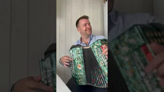 Про Клаву частушка гармонь частушка 