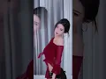 Lagu Red Off-Shoulder Sheer Crop \u0026 Black Studded Shorts Dance | Sultry Chinese Vibes(New Dance Video)
