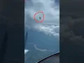 Download Lagu UFO filmed from Plane Window