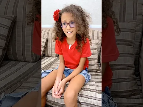 قسمة العدل  😂😎  #يوميات_محمد_والاء #اكسبلور  #viral  #comedy #funny #يوميات  #foryou #ضحك  # #قصص