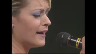 ليالي الانس في فيانا هالة الماكي فرقة أسامة فرحات 