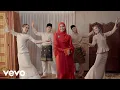 Download Lagu Wany Hasrita - Raya Telah Tiba (Official Music Video)