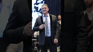 جهاد عيلبوني        نسيو العتابا والاوف يابا   عصرنا من دوالينا عرقنا                           دندنها