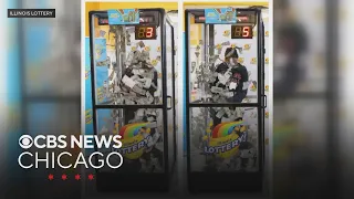 As Powerball jackpot hits 1 3 billion Illinois Lottery holds ticket giveaway in Hyde Park