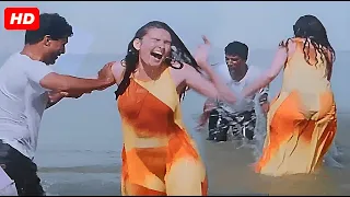 عارفه ايه اللي يعدي البحر ومايتبلش تعالي اقولك جوه يسرا نزلتله بالعباية ودي اكتر حاجة بتضعفه 