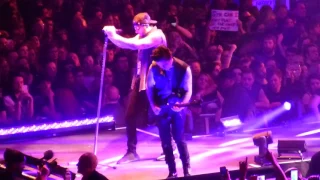 Download Avenged Sevenfold - Angels - live @ Genting Arena, Birmingham 13.1.2017 MP3