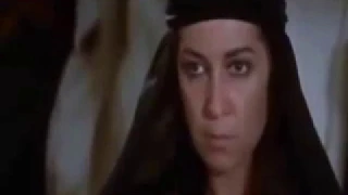 هند بنت عتبة مع وحشي في فلم الرسالة 