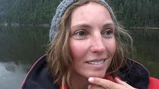 BEARS!!! Watching a Grizzly Mother with her three cubs in Kynoc Inlet