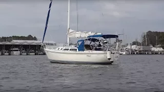 Young Couple Move Aboard a Small Sailboat!