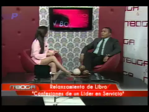 Relanzamiento de libro confesiones de un líder en servicio