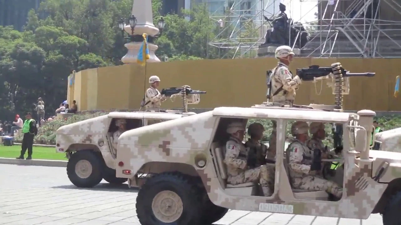 Primer Desfile Militar mexicano de AMLO - CDMX