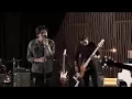 Download Lagu Aliando - Pergi dari hatiku (Official acoustic music)