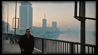 هو الذى جعل لكم الليل لتسكنوا فيه والنهار مبصرا     رحمك الله يا شيخ محمد رفعت ورفع درجتك فى الجنه  دندنها