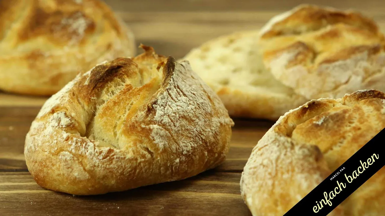 
          
          
          
            
            Sauerteig Semmel - Rezept ohne Hefe
          
        . 