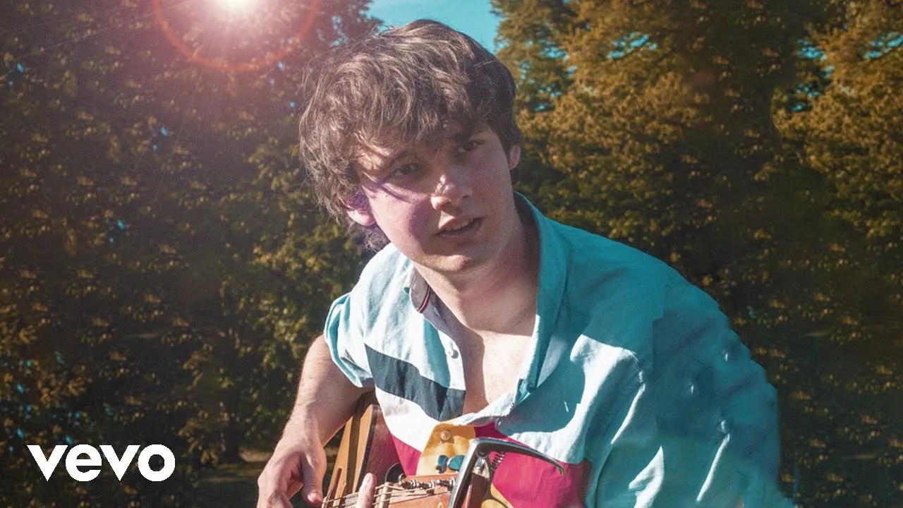 Wilbur Soot - Soft Boy (Music Video) Wilbur Soot - Soft Boy (Music Video)