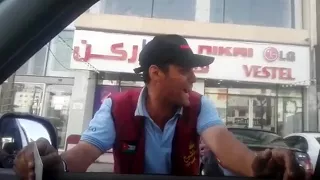عايز تبقى ريس عامل العجارمة كويس دندنها
