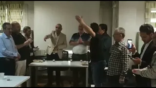 مافي للابد يسقط الاسد حسام الخطيب يلعن روحك مع الرابطة السورية  مافي للابد يسقط الاسد حسام الخطيب يلعن روحك مع الرابطة السورية