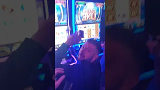 جولة في الكازينو Shorts Casino 