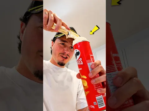 I Tried Making Ice Cream Bars With A Pringles Can! 🥴