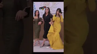 احسن الظن في الناس وكأن كل الخير فيهم واعتمد على نفسك كأنه لا خير في الناس 