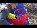 2022 Happy new year ! Elsa & Anna toddlers - snow playing