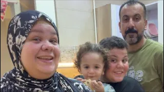 ام جني تعالو ناكل سمك دندنها
