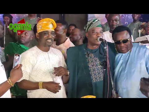 Download MP3 SAHEED OSUPA SHOCK PASUMA ON STAGE AS HE COLLECT MIC FROM K1 DE ULTIMATE TO SING@ALAWIYE 50 BIRTHDAY