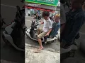 Download Lagu Kakak keenammu jelek sekali lagi, aku akan tertawa lagi, tertawa sampai perutku sakit. Aku tidak ...