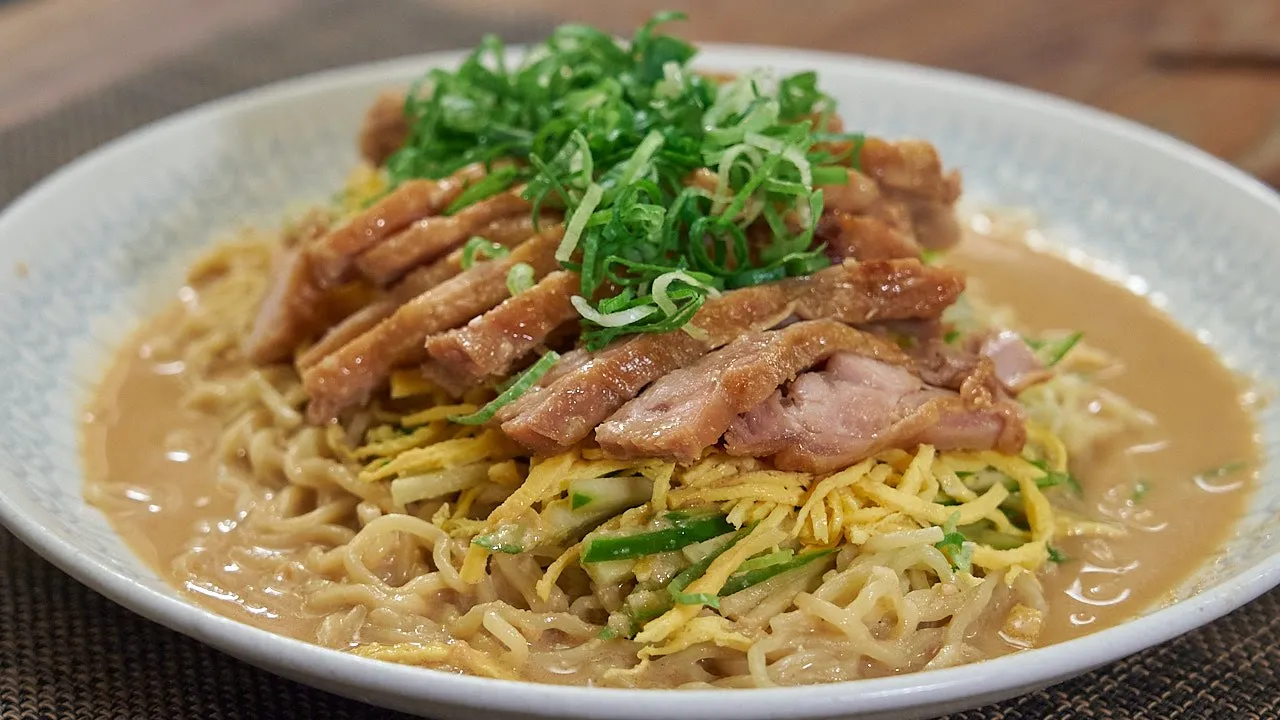 冷やし鶏ゴマそば