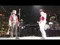 Kevin Fowler plays 100% Texan with Dierks Bentley