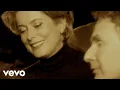 Download Lagu Malcolm McLaren, Catherine Deneuve - Paris Paris