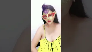 viral cewe yang kalian tunggu2 live lagi kali ini dengan daster kuningnya 