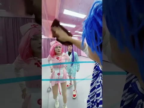 玻璃什么时候不见了？！#shorts #cosplay