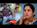Lagu Karthika Deepam Serial Review జోత్స్నాతో మాట్లాడుతున్నాననుకుంటూ సుమిత్రికి నిజం చెప్పిన సత్తిపండు