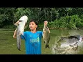Download Lagu Nam makes fishing line to fish. This is a simple but very effective way of fishing. Nam's daily life