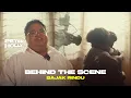 Lagu SATU CREW NANGIS SEMUA DENGER LAGU PETER HOLLY?! - BEHIND THE SCENE SAJAK RINDU
