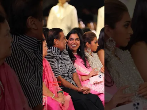 Throwback to when Mukesh Ambani spending a family time during Manish Malhotras show