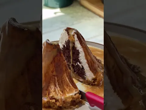 The S'morecano: The Ultimate Oozing Chocolate & Caramel Volcano! 🌋🍫🔥