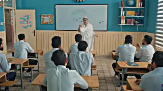 الاستاذ الي مايترك درسه حته وهوه رايح للحج   احمد وحيد قط احمر دندنها